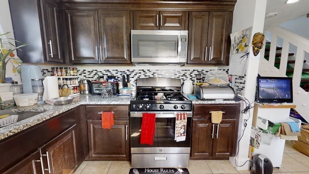 46 1/2 Essex St, Salem MA 01970 photo 4