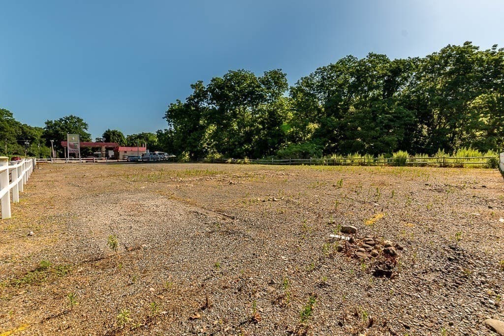 Commercial at 1063 Newman Ave, Seekonk MA 02771, photo 6 of 8