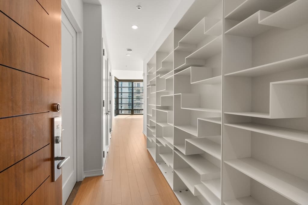 Condominium at 580 Washington St # 8C, Boston MA 02111, Boston, photo 17 of 39