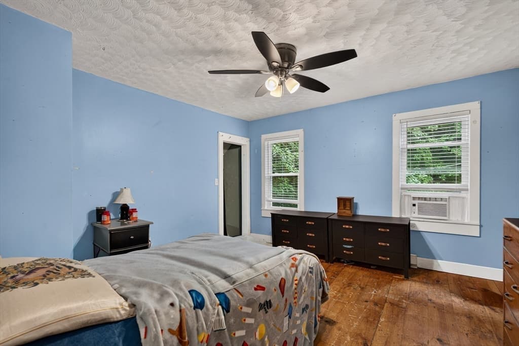 10 Burnett, Fitchburg MA 01420 photo 16