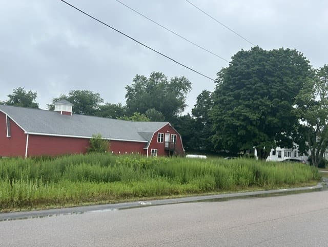 Commercial Sale at 8 North St, Bridgewater MA 02324, photo 2 of 12