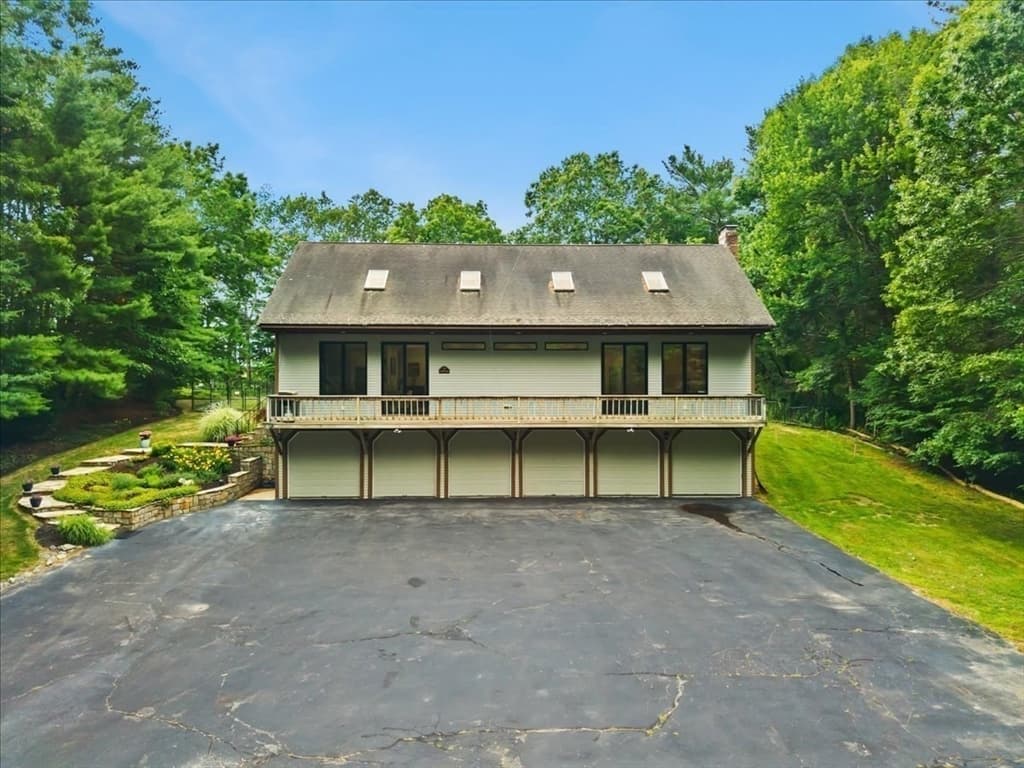 10 Kathy Ln, East Bridgewater MA 02333 photo 42
