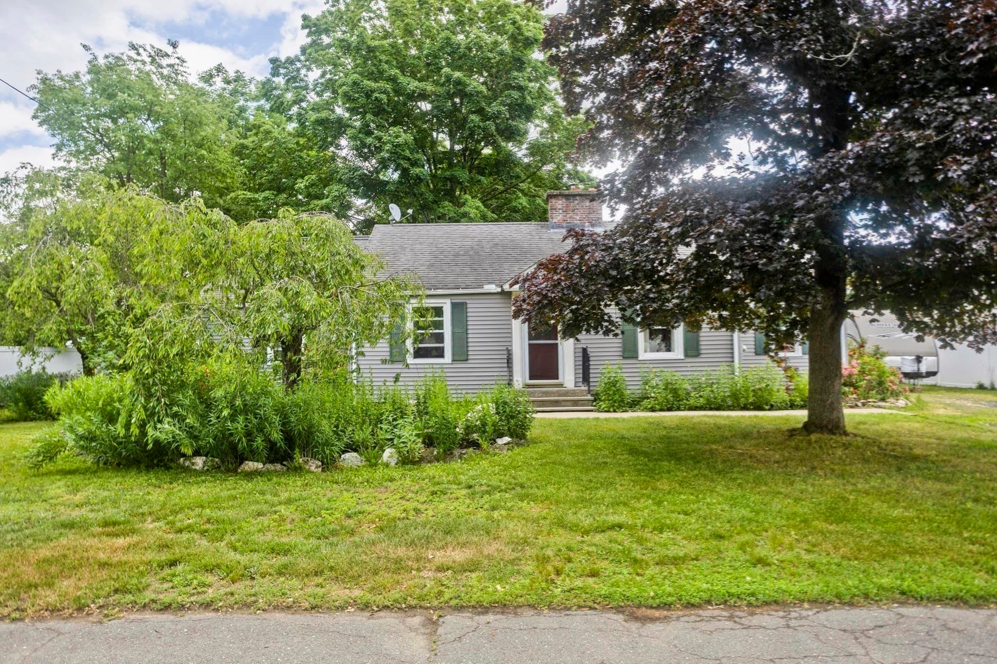 Single Family Residence at 35 Pinehurst St, Westfield MA 01085, photo 31 of 37