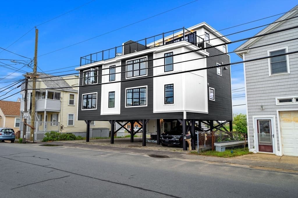 121 Central Ave # B, Salisbury MA 01952 photo 3