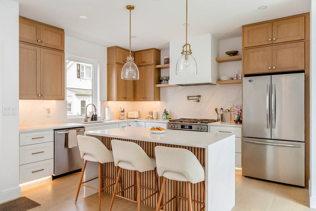 45 Kelvin Street # 45, Everett MA 02149 photo 2
