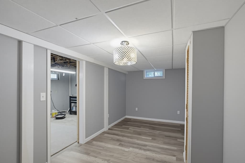 433 Pearse Road, Swansea MA 02777 photo 33