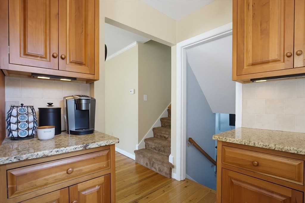 433 Pearse Road, Swansea MA 02777 photo 15