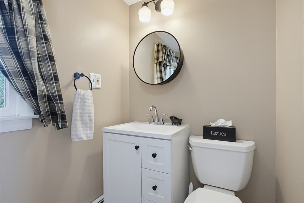 433 Pearse Road, Swansea MA 02777 photo 31