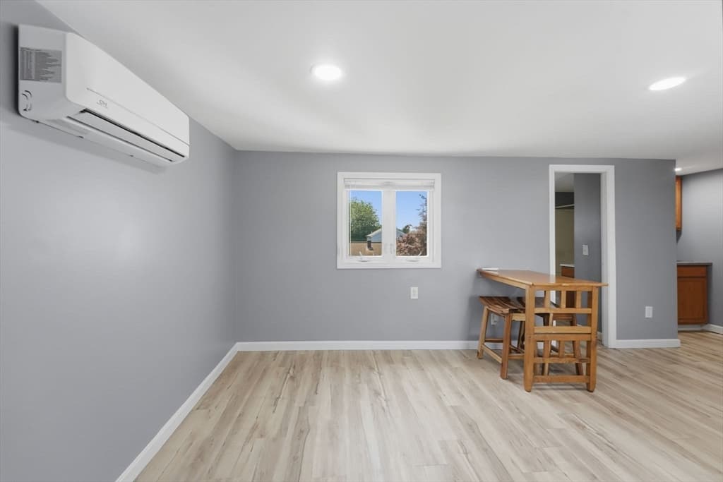 415 Anthony St, Fall River MA 02720 photo 6