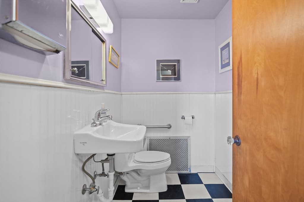 74 Valley, Middletown RI 02842 photo 23
