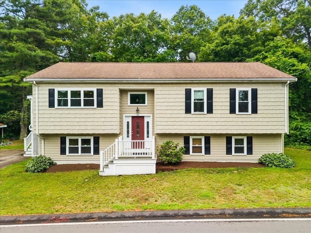 101 Hill Street, Norton MA 02766
