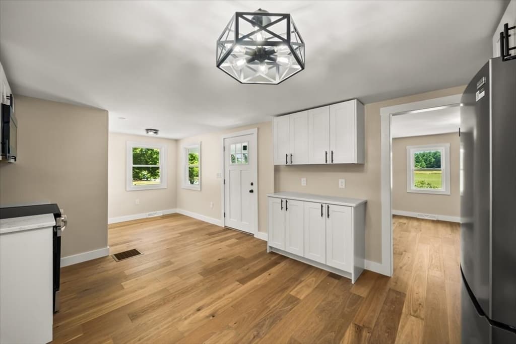 521 Marys Pond Rd, Rochester MA 02770 photo 10