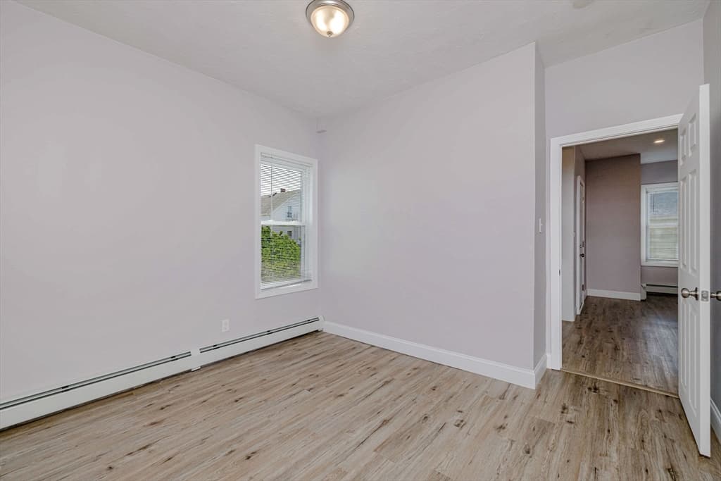 154 Mott St, Fall River MA 02721 photo 13