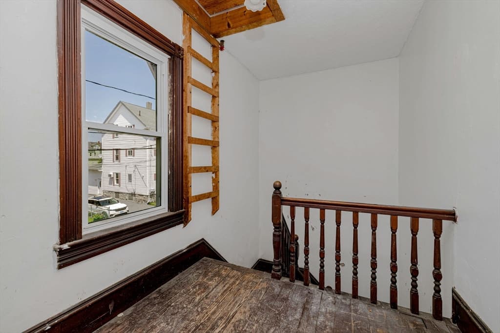 154 Mott St, Fall River MA 02721 photo 20