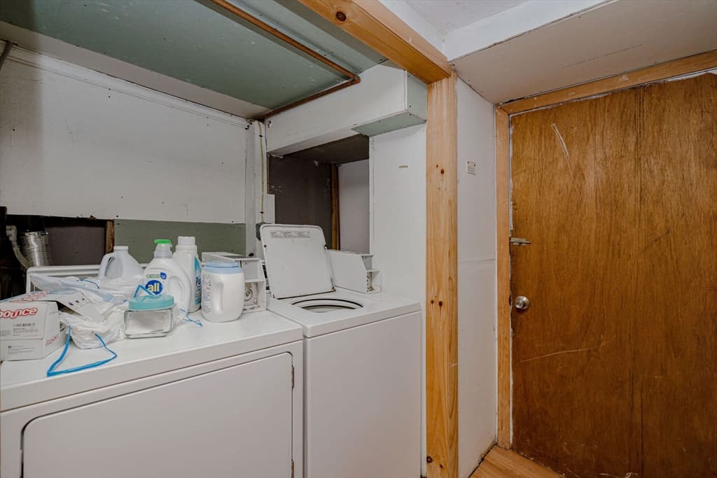 154 Mott St, Fall River MA 02721 photo 40