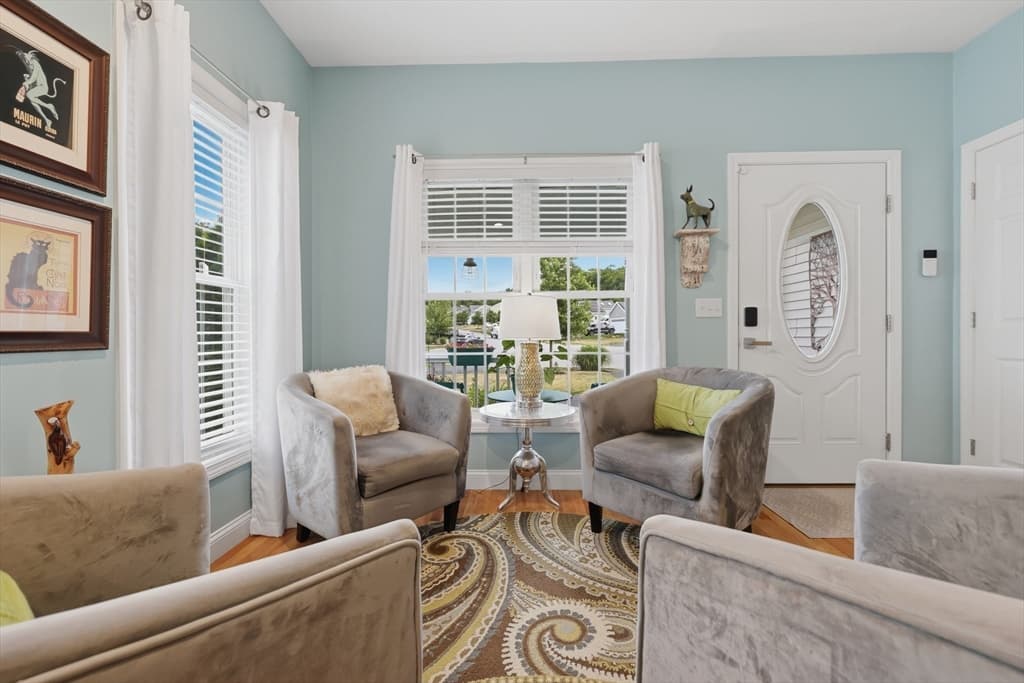 47 Hyde Park Circle # 47, Uxbridge MA 01569 photo 17