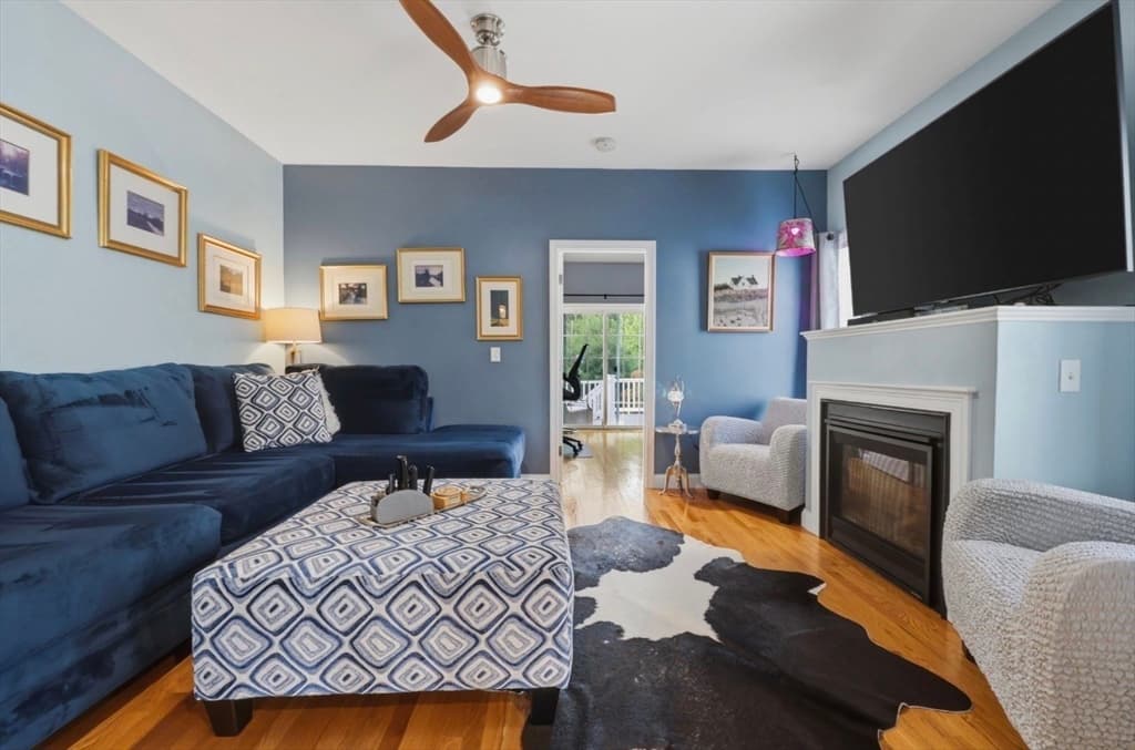 47 Hyde Park Circle # 47, Uxbridge MA 01569 photo 32