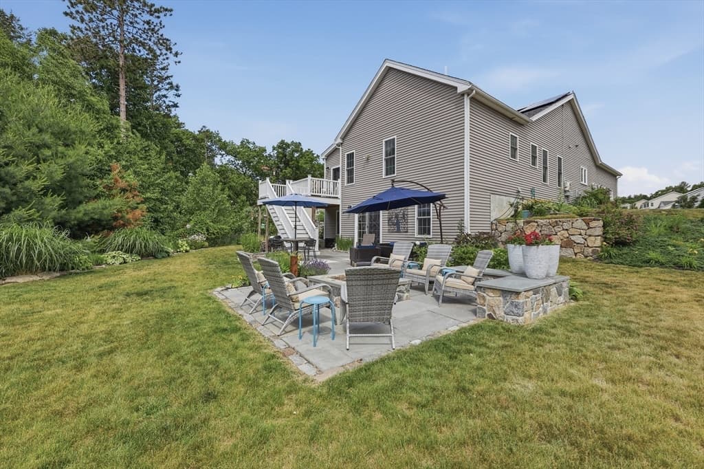 47 Hyde Park Circle # 47, Uxbridge MA 01569 photo 8
