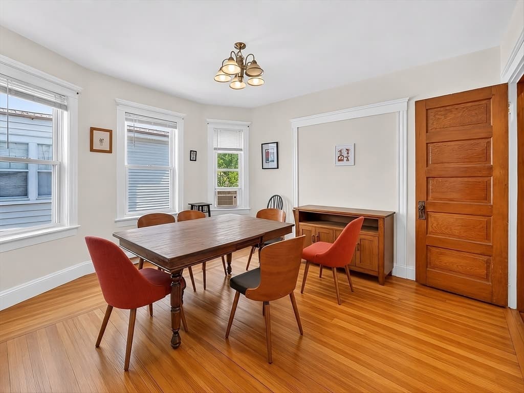 30 Clarendon Ave, Somerville MA 02144 photo 9