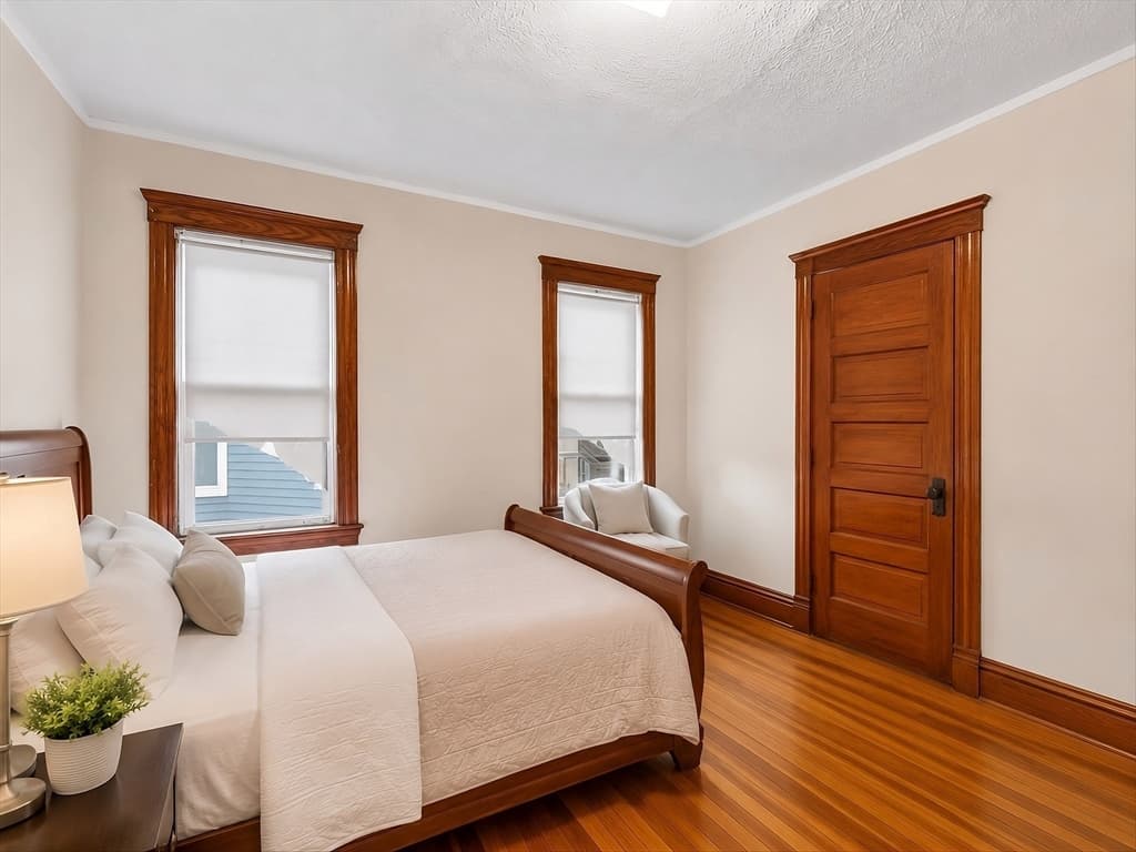 30 Clarendon Ave, Somerville MA 02144 photo 19