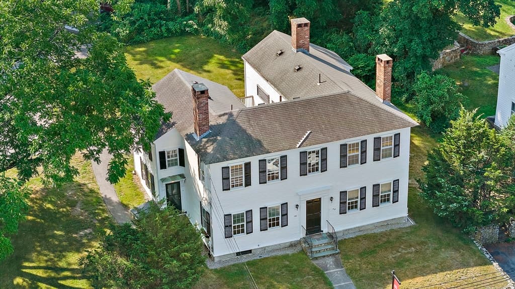 196 South Street # A, Hingham MA 02043