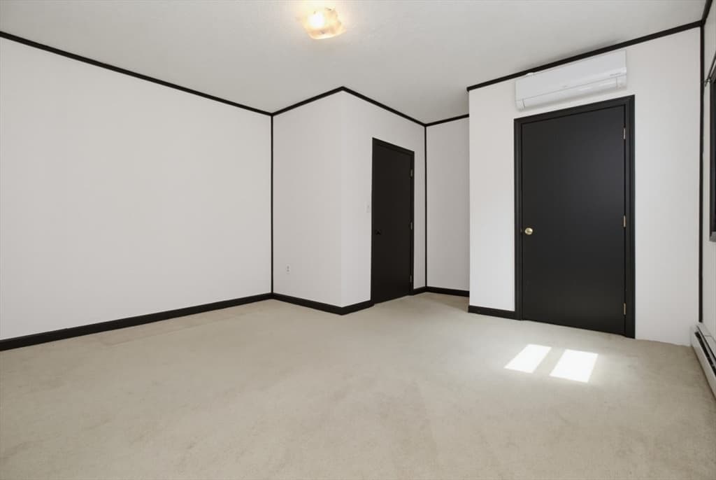 Single Family Residence at 71 Box Pond Dr, Bellingham MA 02019, Bellingham, photo 17 of 29