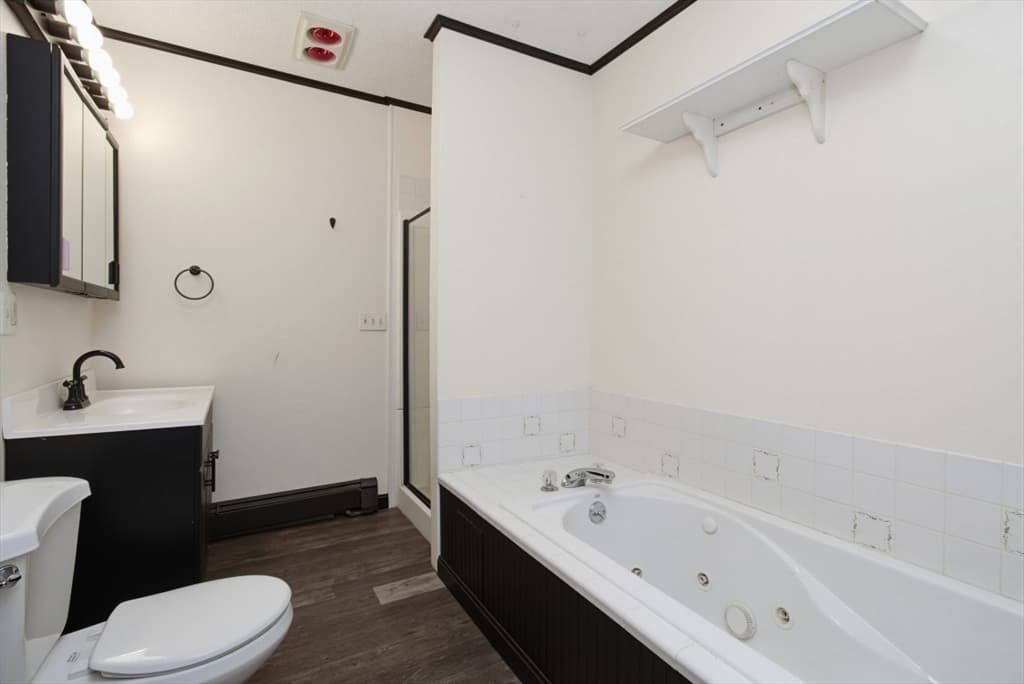 Single Family Residence at 71 Box Pond Dr, Bellingham MA 02019, Bellingham, photo 11 of 29