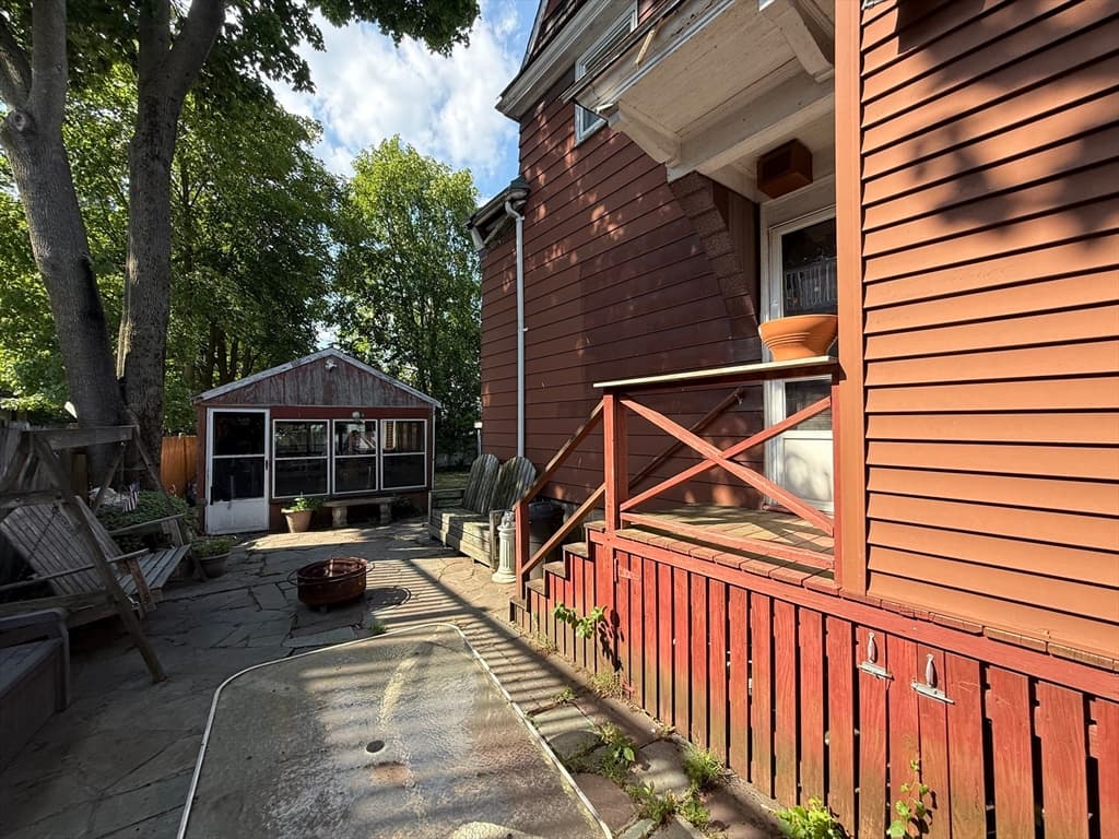 140 Pleasant Street, Weymouth MA 02190 photo 6