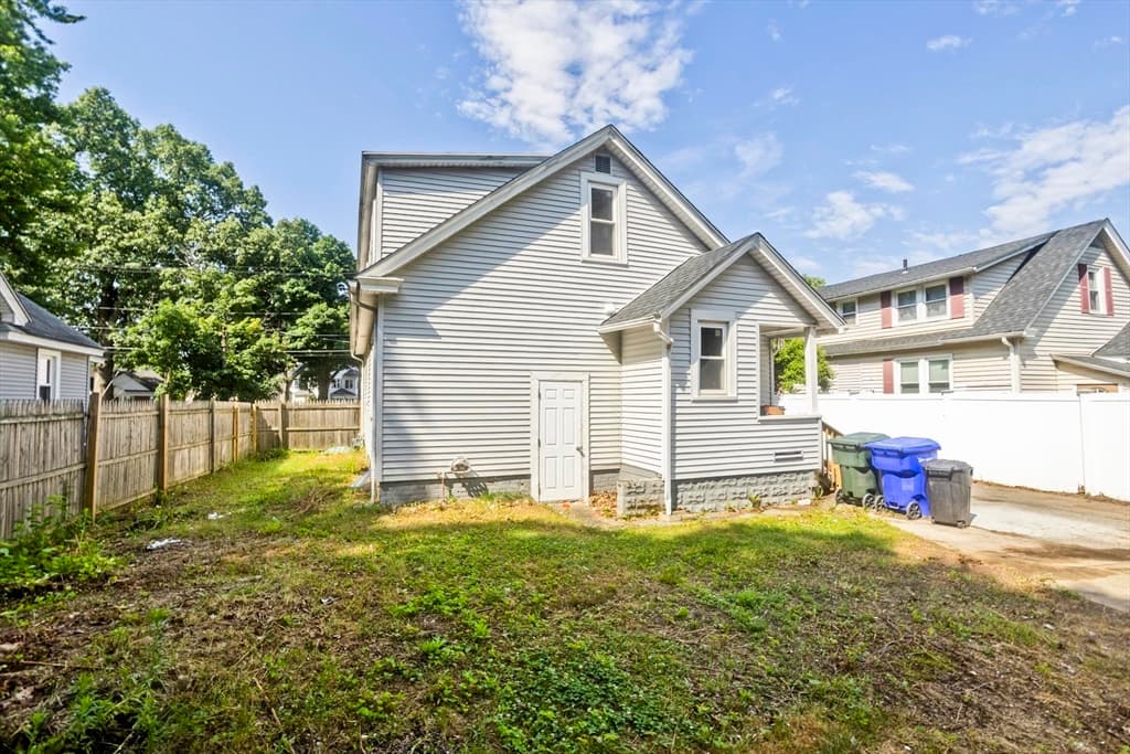 121 Dorset Street, Springfield MA 01008 photo 38