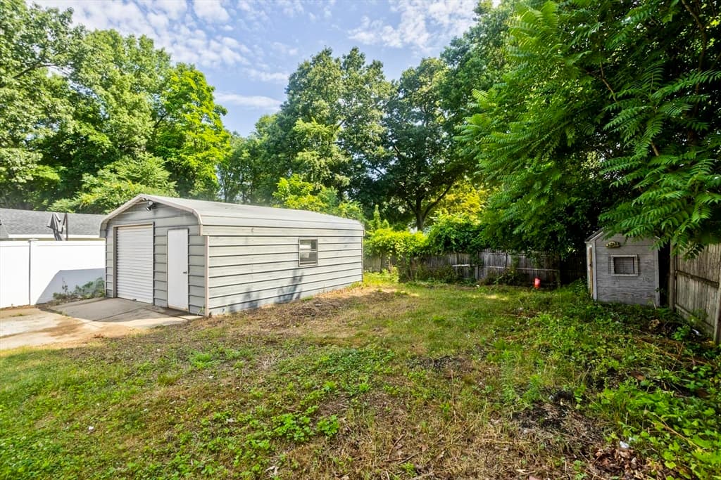 121 Dorset Street, Springfield MA 01008 photo 40