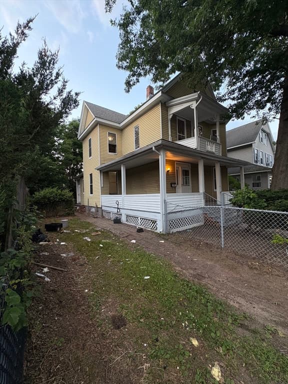 20 Hawthorne St, Springfield MA 01105