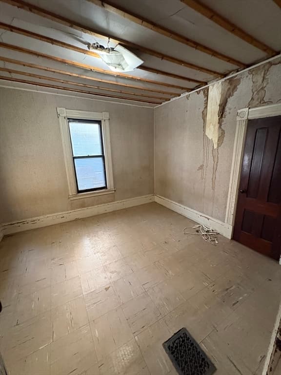 20 Hawthorne St, Springfield MA 01105 photo 21