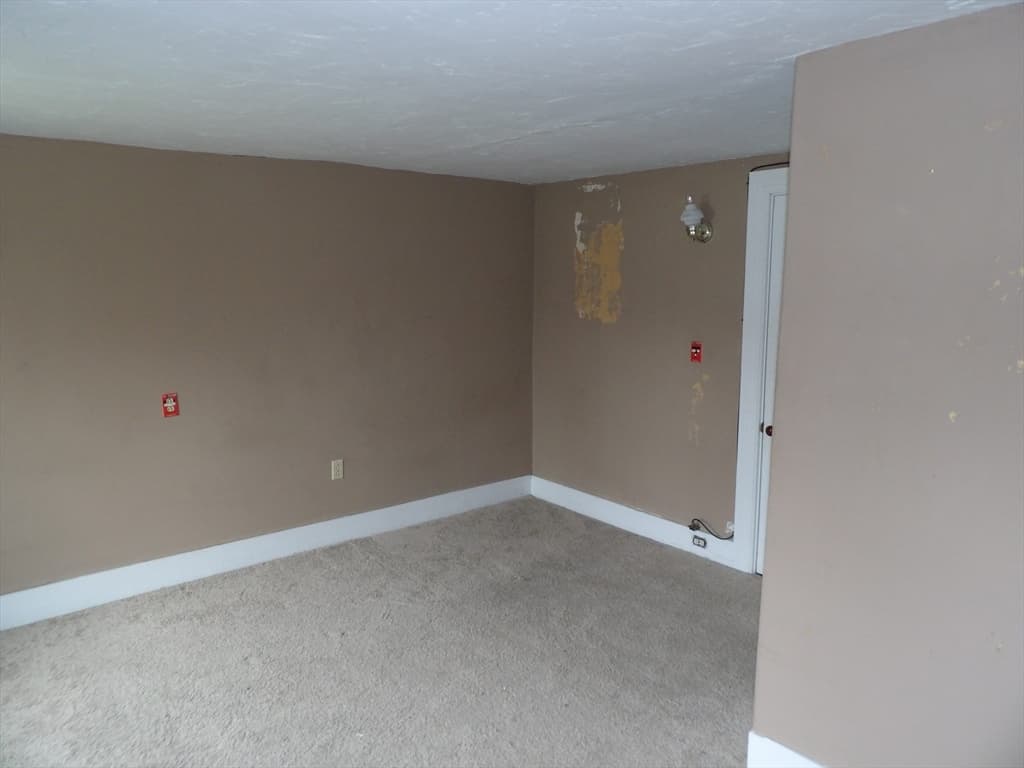 Single Family Residence at 620 Pleasant St, Paxton MA 01612, Paxton, photo 14 of 15