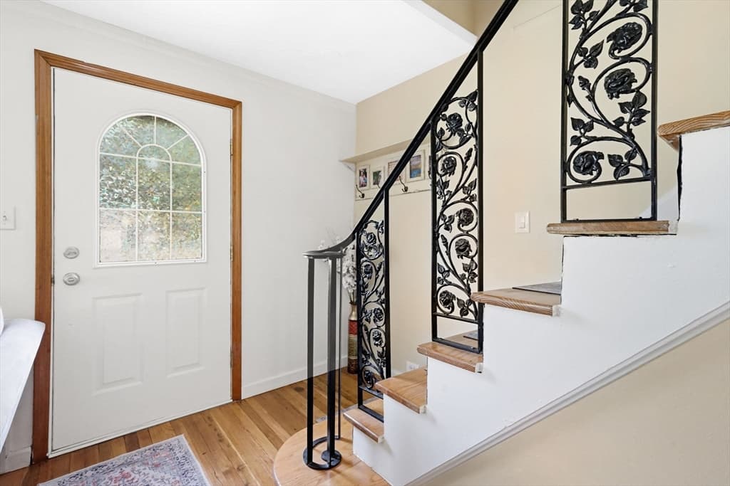 17 Day Ave, East Longmeadow MA 01028 photo 4