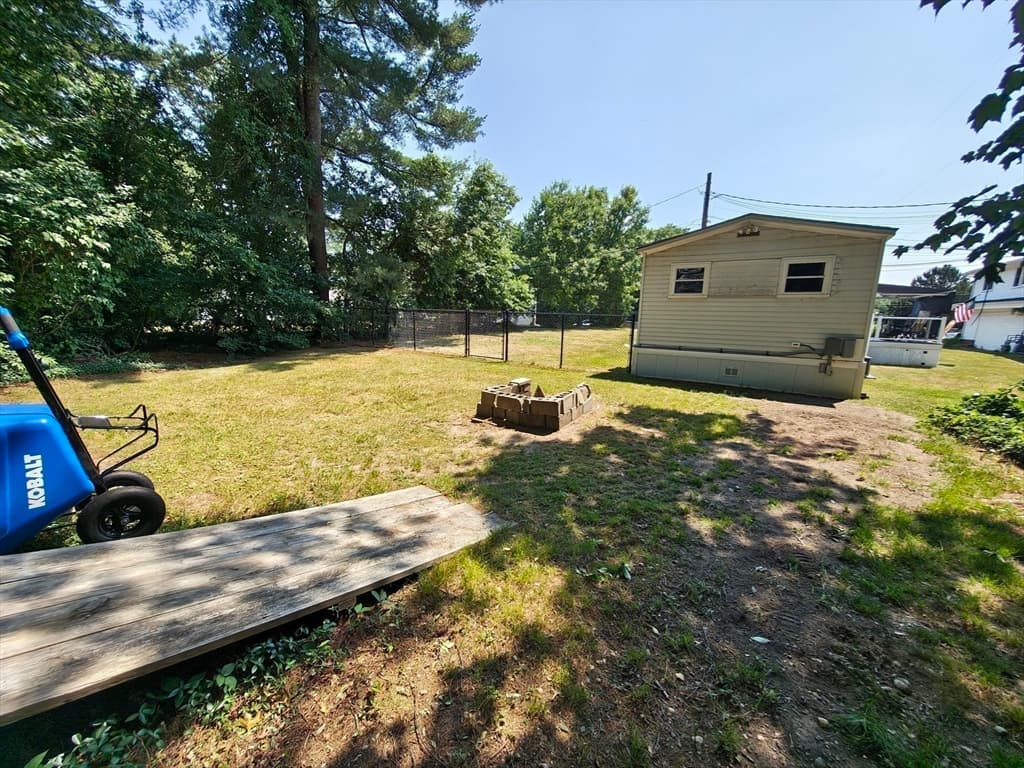 317 W Grove St, Middleboro MA 02346 photo 5