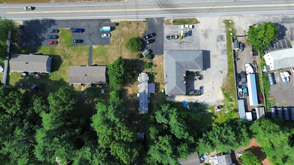 317 W Grove St, Middleboro MA 02346 photo 10