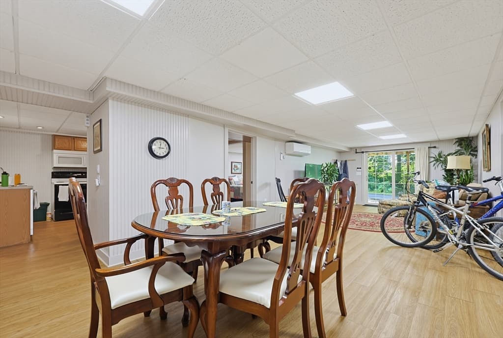 119 North St, Mattapoisett MA 02739 photo 32