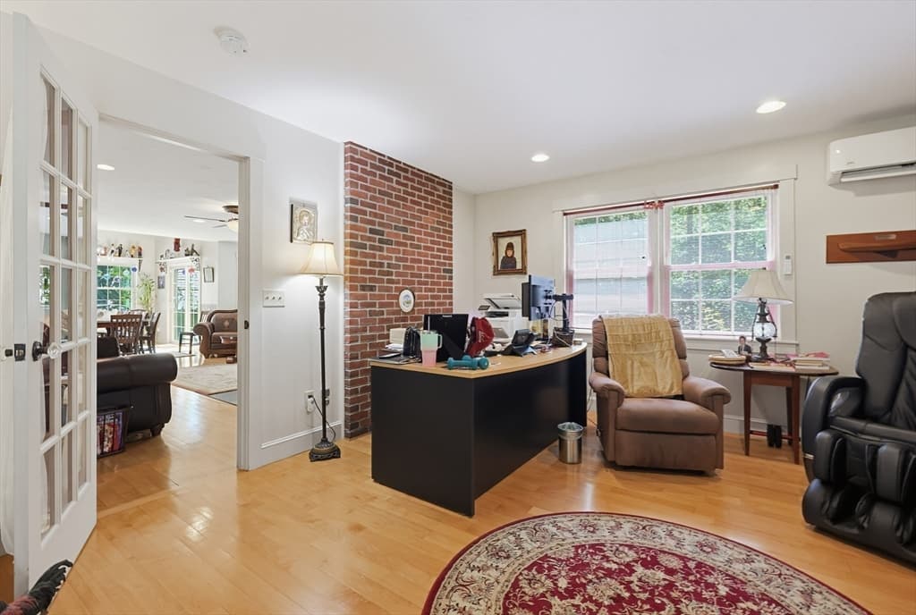 119 North St, Mattapoisett MA 02739 photo 11