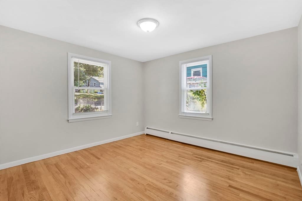 85 Bircham St, Springfield MA 01104 photo 19