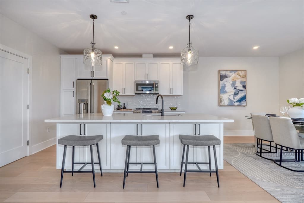 62 Foundry St # 416, Wakefield MA 01880 photo 2
