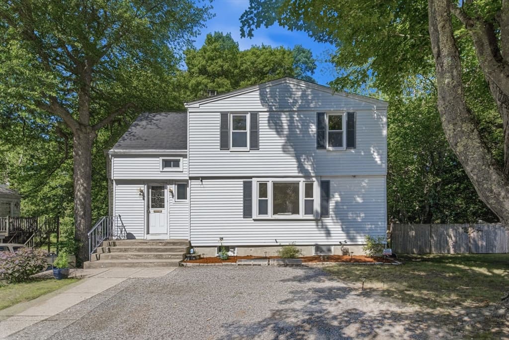 70 Riverside Ave, Attleboro MA 02703