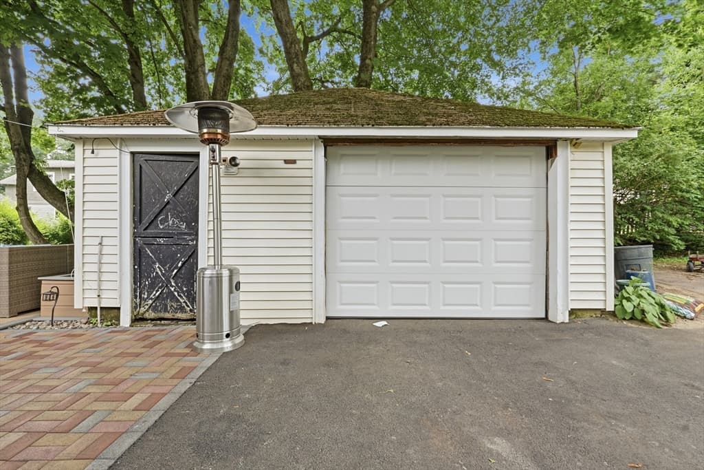 31 Wildrose Ave, Worcester MA 01602 photo 39