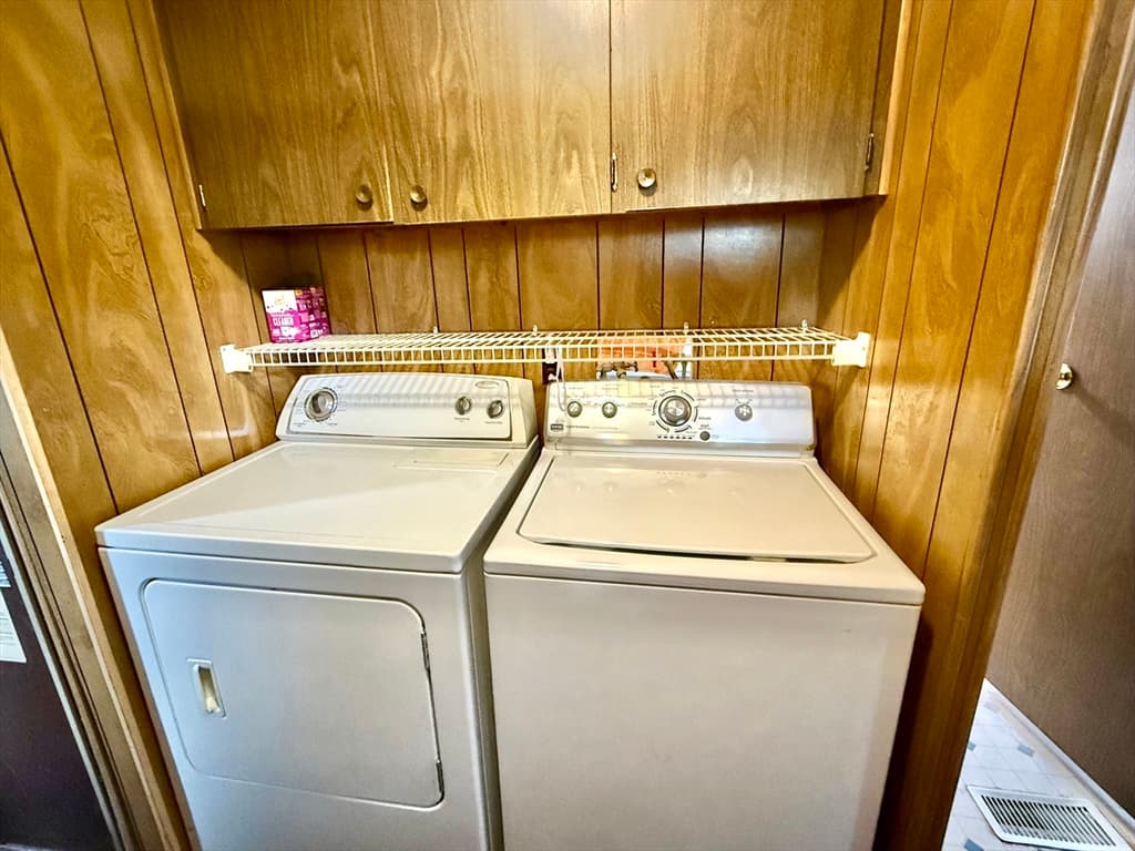 37 Klondike Ave, Westfield MA 01085 photo 15