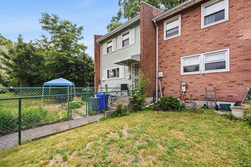 Single Family Residence at 21 Hilton Ter, Boston MA 02119, Boston, photo 31 of 41