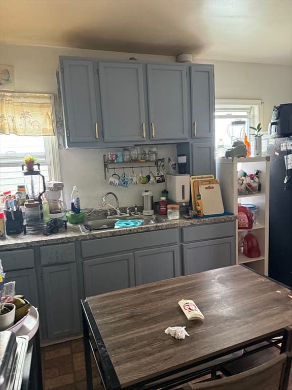 69 Delano St, New Bedford MA 02744 photo 4