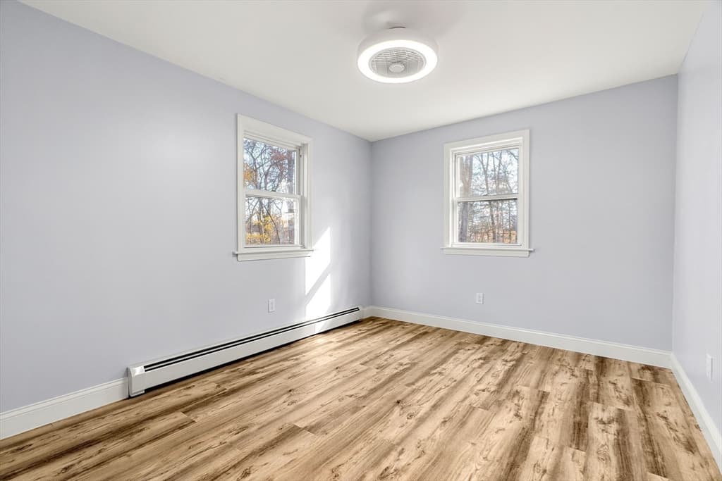 16 Jeanne Darc St, Lowell MA 01854 photo 17