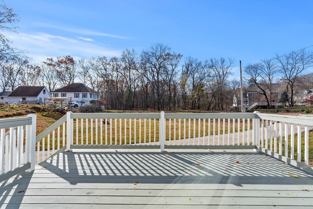 16 Jeanne Darc St, Lowell MA 01854 photo 22