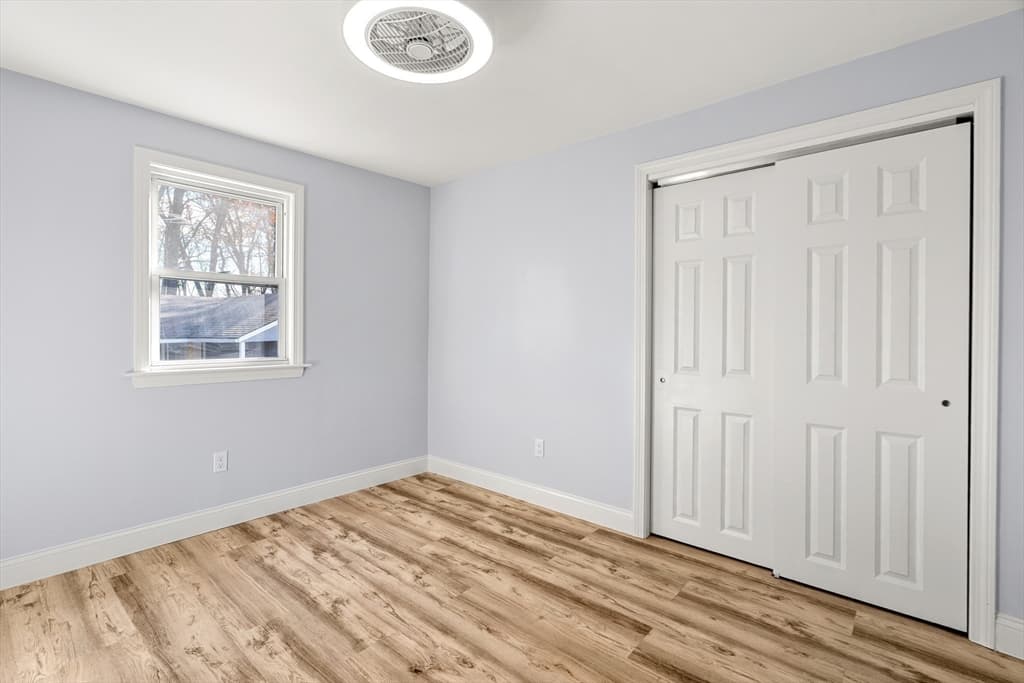 16 Jeanne Darc St, Lowell MA 01854 photo 20