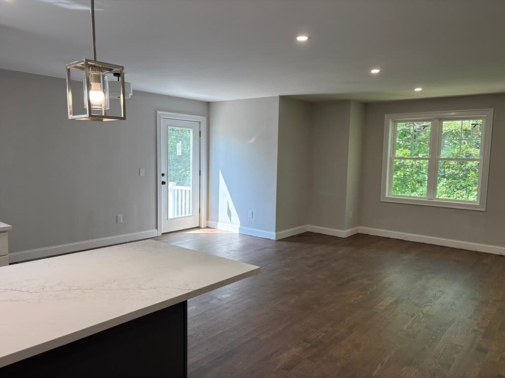 31 Danielle's Way, Worcester MA 01606 photo 5