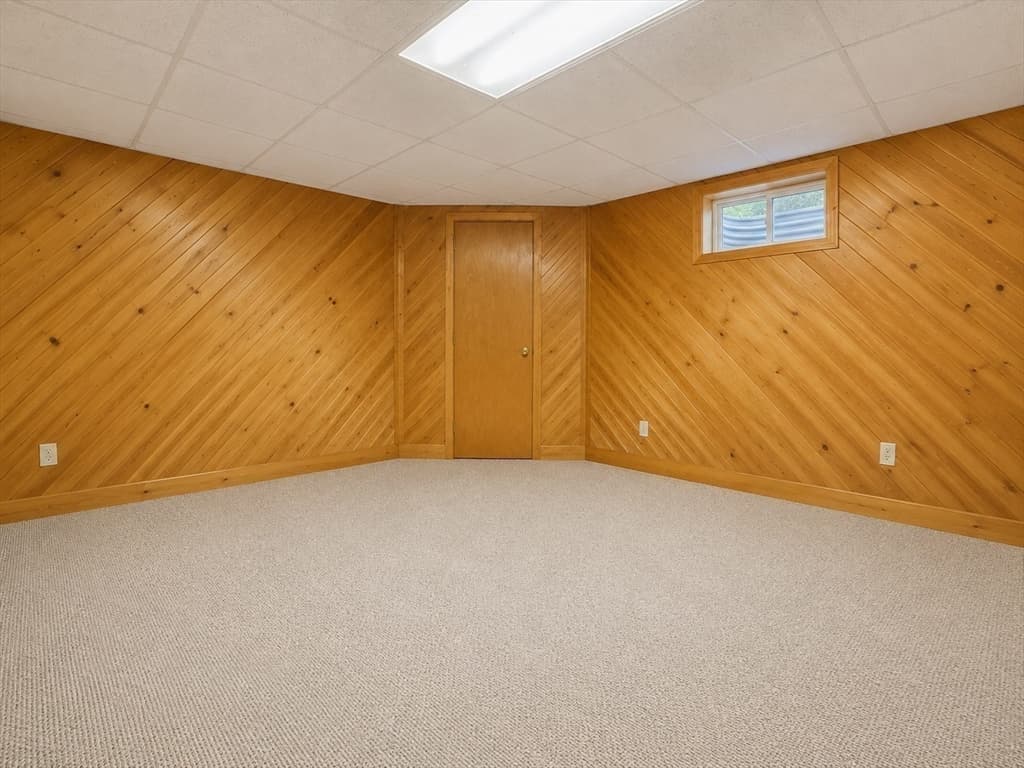 17 Bolton St, Worcester MA 01604 photo 18